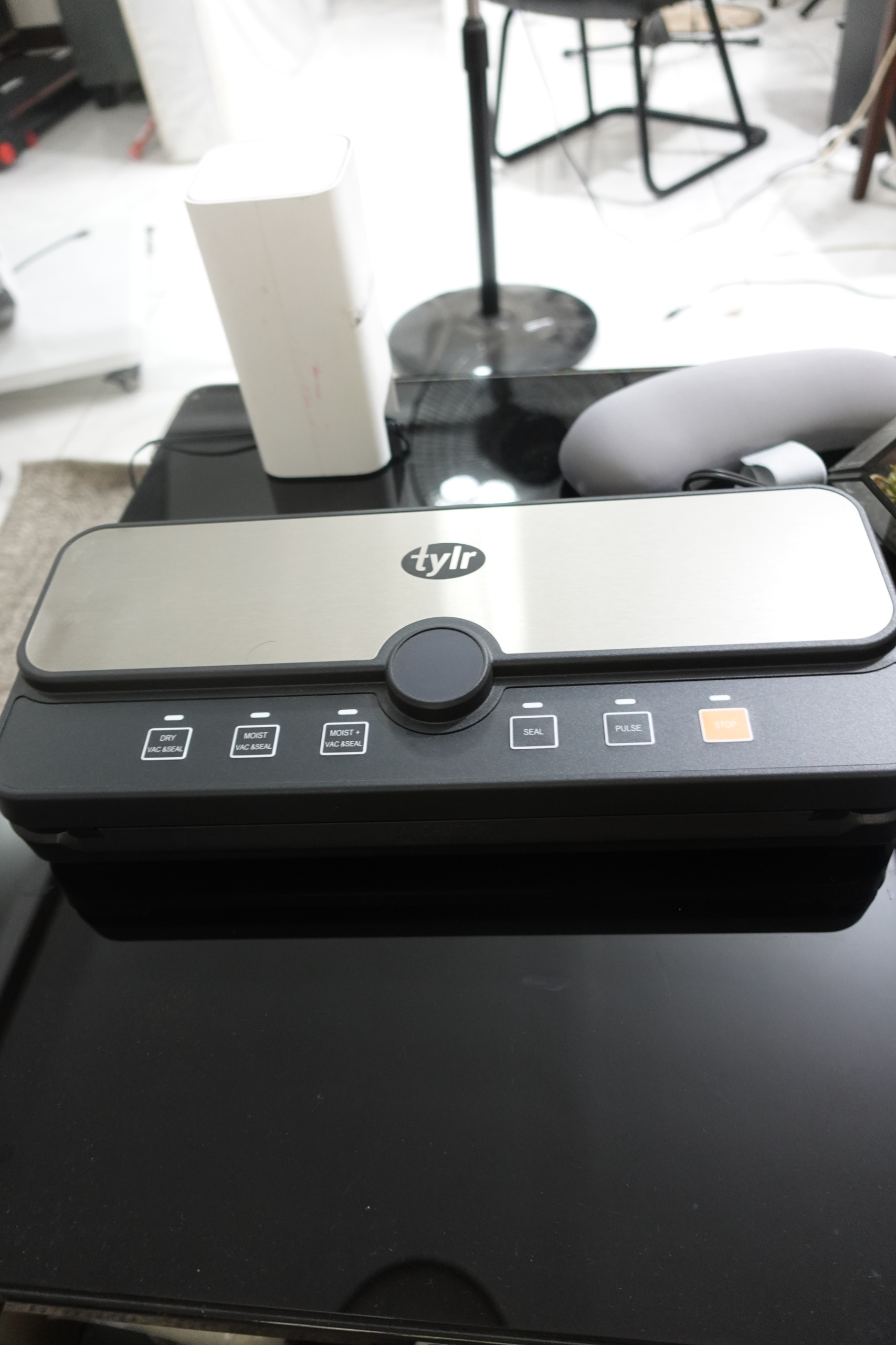 Tylr Vacuum Sealer