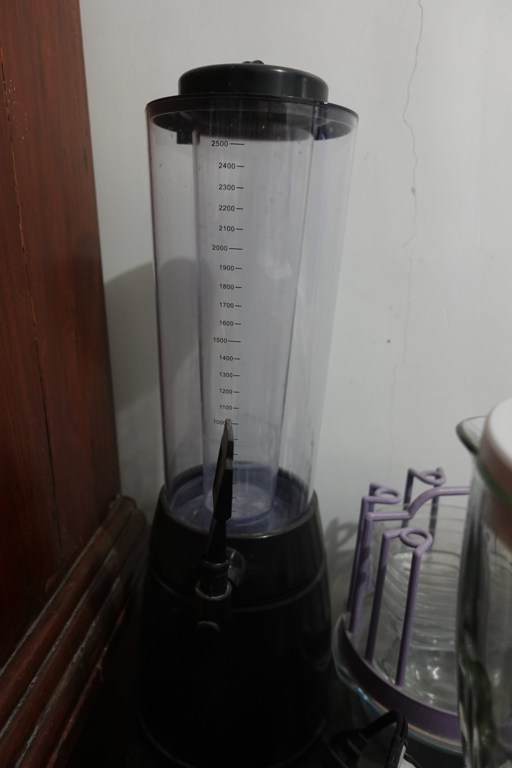 2.5L Drink Dispenser with Base and Spout