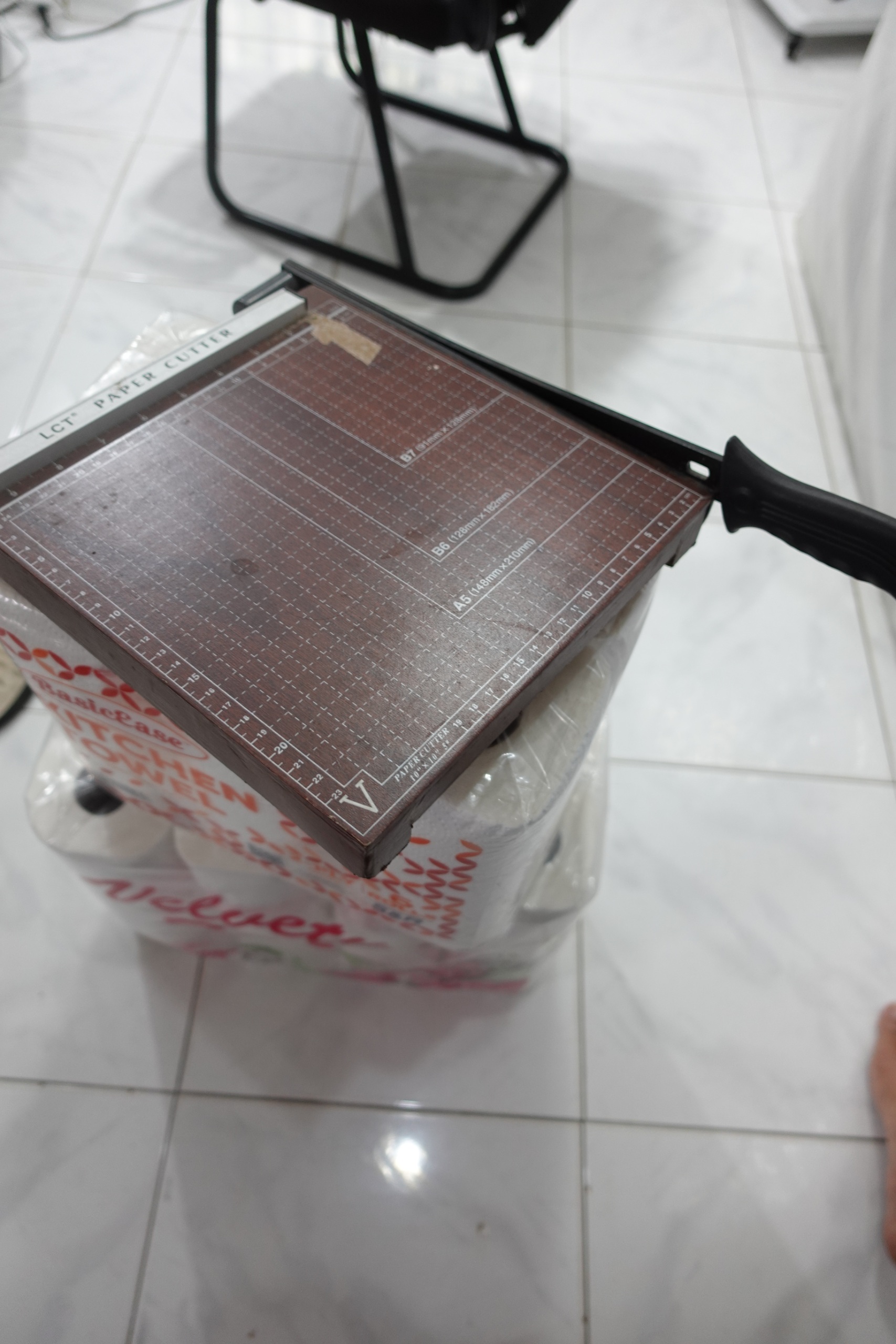 LCT Paper Cutter with Handle